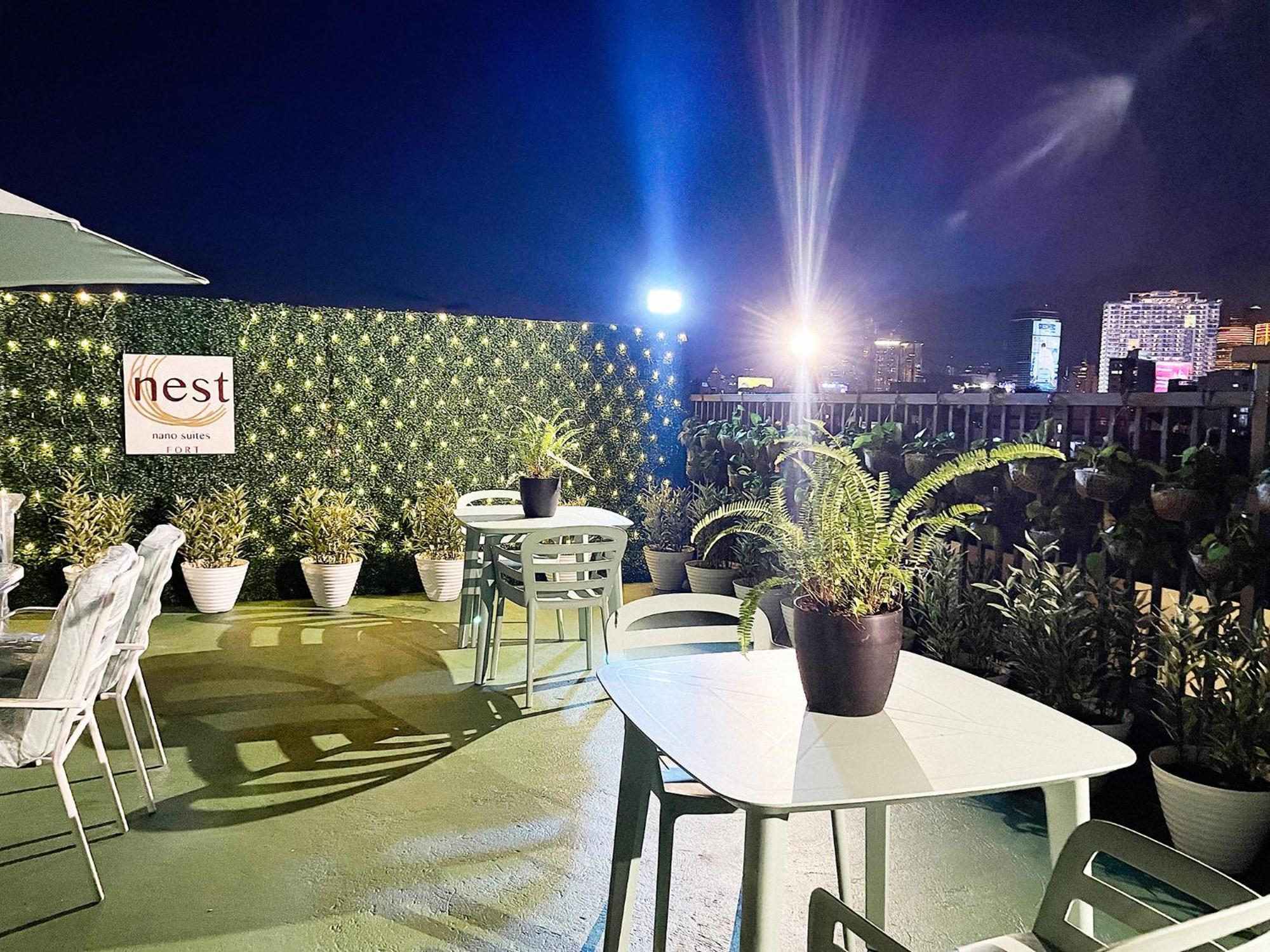 Nest Fort Bgc Makati City Bagian luar foto